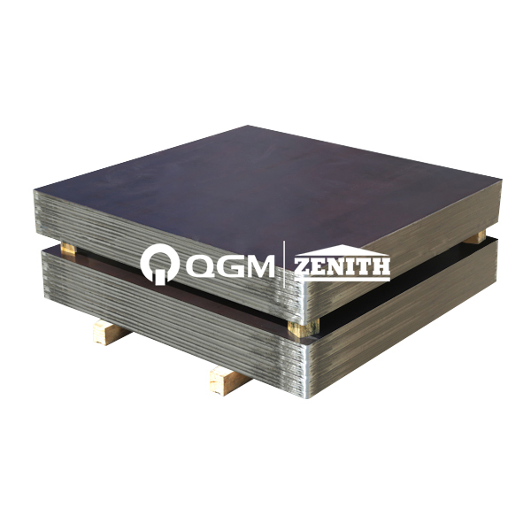 Apa masalah sing kudu dibayangke sajrone proses instalasi lan panggunaan palet mesin bata?